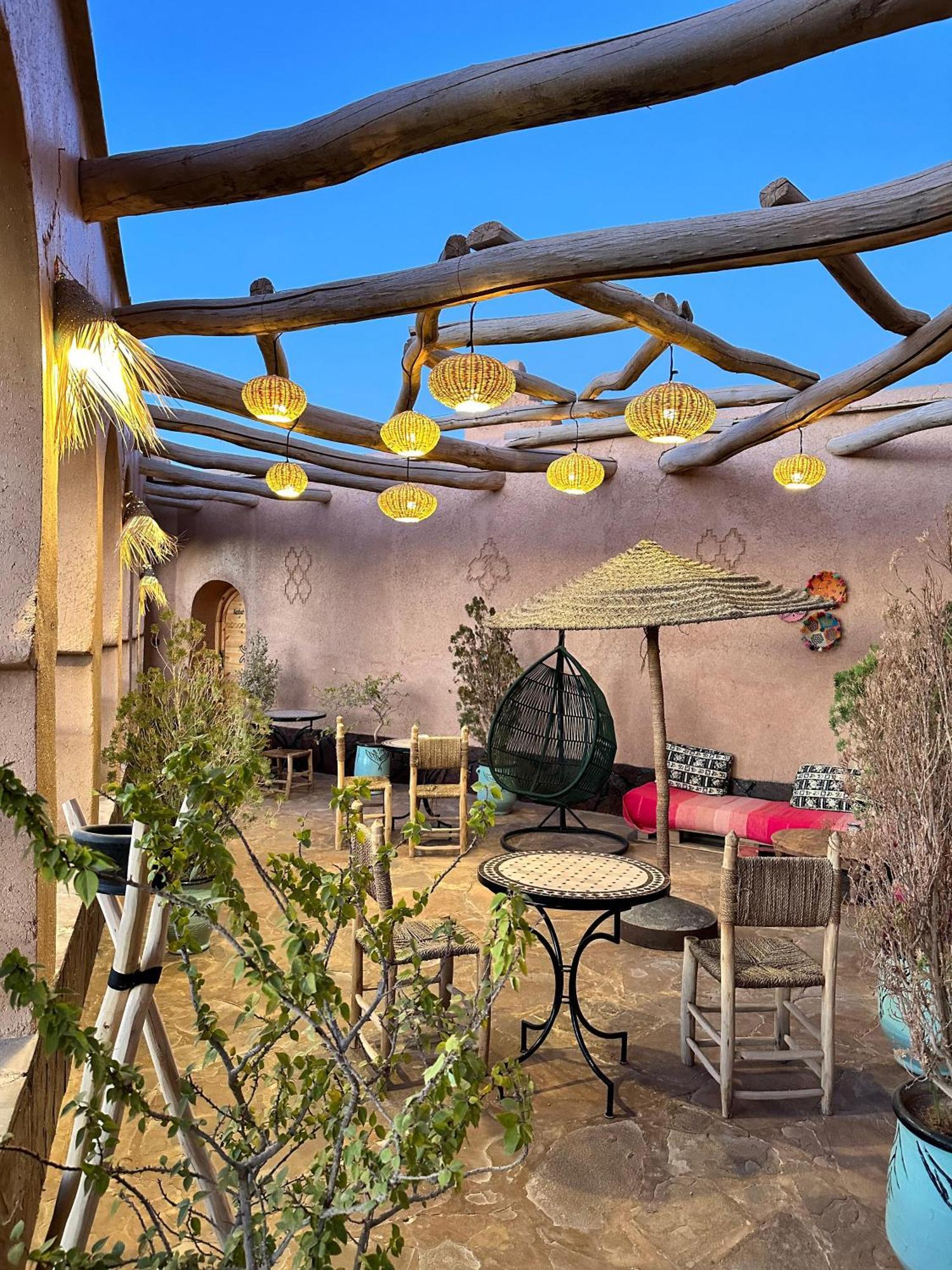 Hotel Kasbah Ennakb à Nkob Extérieur photo