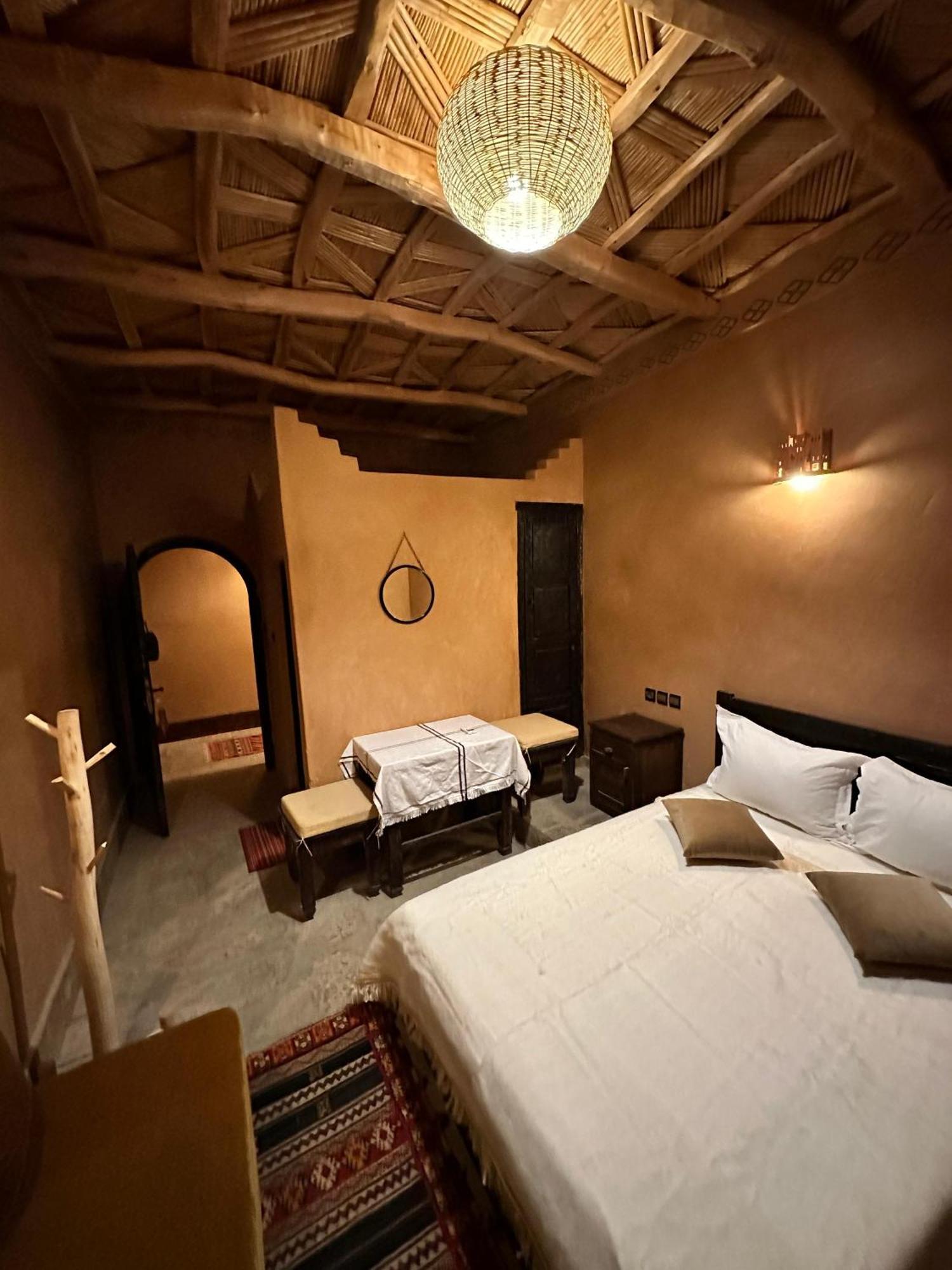 Hotel Kasbah Ennakb à Nkob Extérieur photo