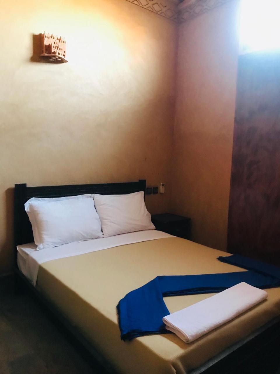 Hotel Kasbah Ennakb à Nkob Extérieur photo